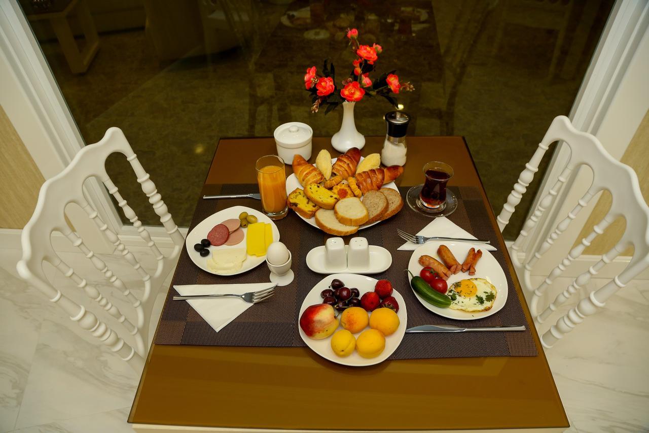Rusel Hotel บากู ภายนอก รูปภาพ
