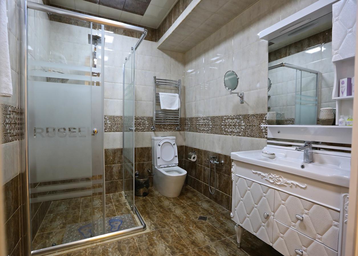 Rusel Hotel บากู ภายนอก รูปภาพ