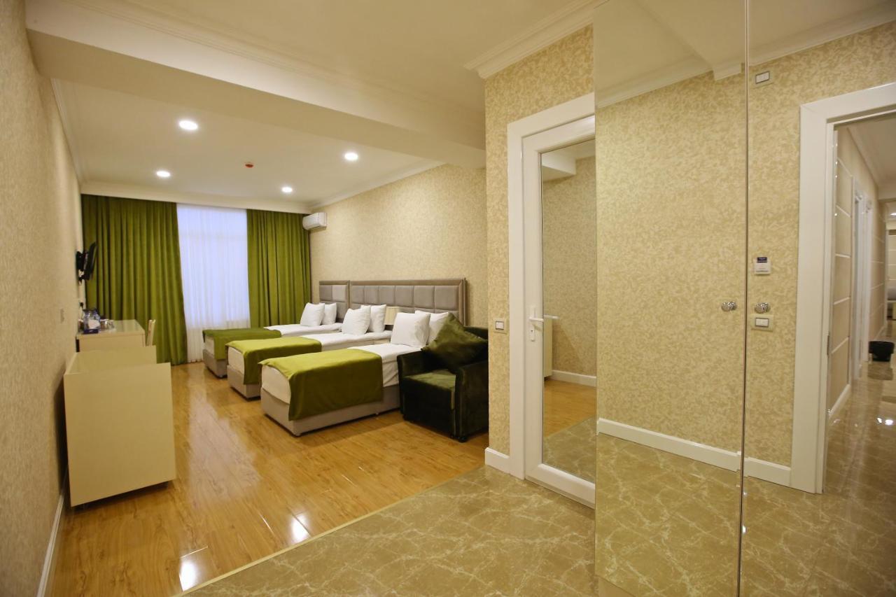 Rusel Hotel บากู ภายนอก รูปภาพ