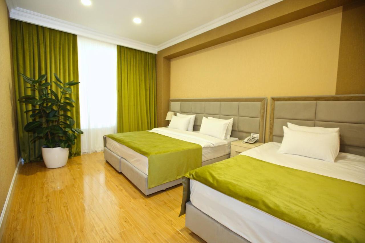 Rusel Hotel บากู ภายนอก รูปภาพ